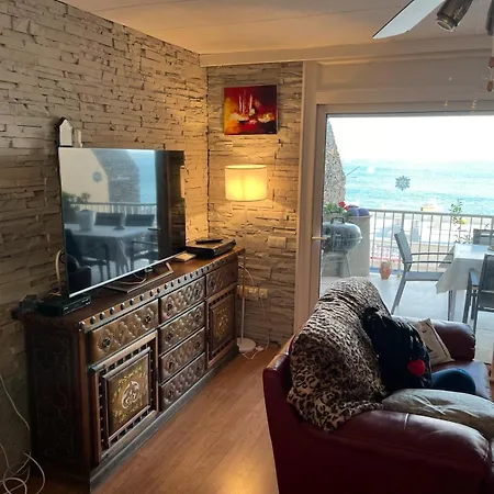 Apartamento Veuras El Mar - Sobre El Mar Dallas Roses