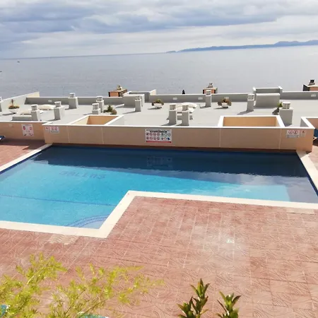 Veuras El Mar - Sobre El Mar Dallas Apartment Roses